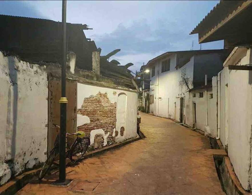 Lovely 1-Bedroom Condo With Facilities Malacca Exterior foto
